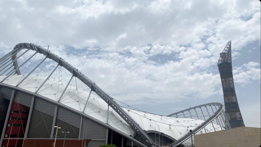 فيديوهات : أمطار بدول الخليج تسبب بسيول وفيضانات